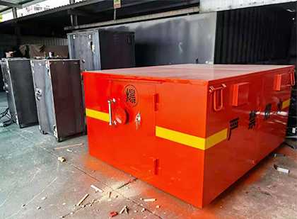 总口管理区车载炸药箱